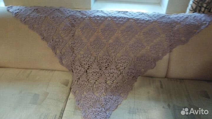 Шаль вязаная