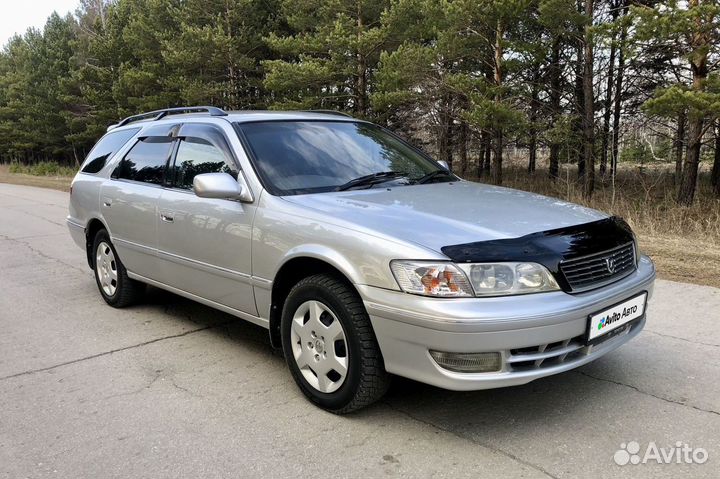 Toyota Mark II Wagon Qualis 2.5 AT, 1998, 250 000 км