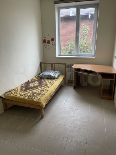 Комната 15 м² в 4-к., 2/3 эт.