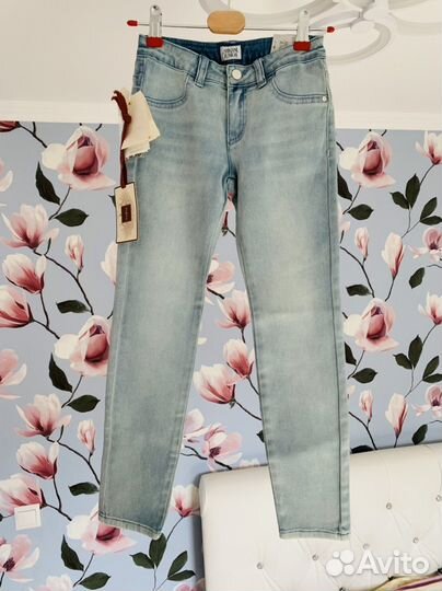Джинсы Armani Junior