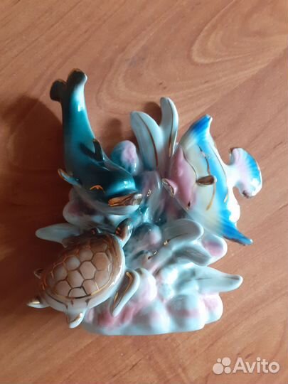 Дельфин сувенир