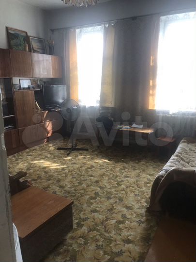 3-к. квартира, 52 м², 1/1 эт.