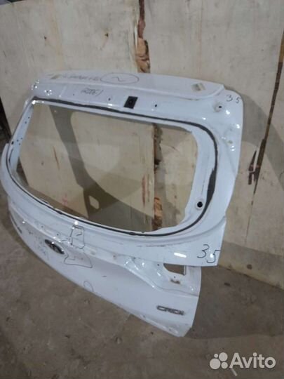 Крышка дверь багажника Kia Sportage 4 SL