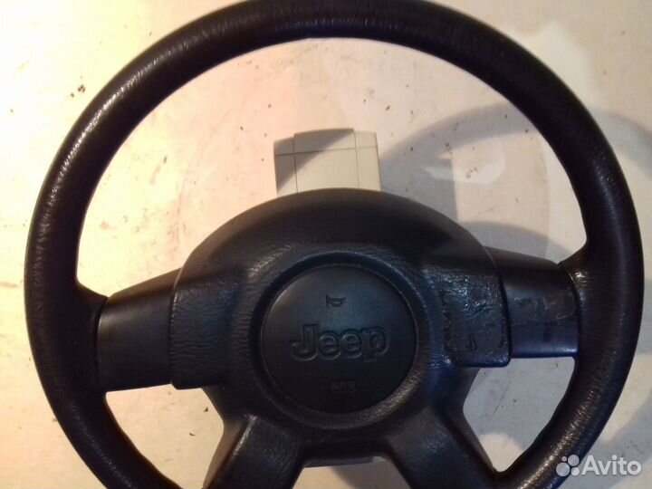 Jeep Liberty KJ Блокиратор на рулевое колесо руль