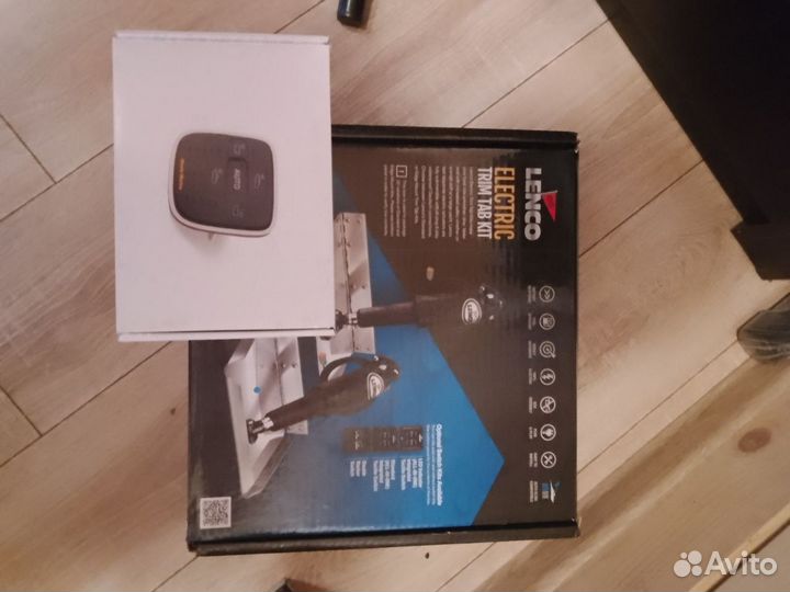 Транцевые плиты Lenco Marine 15016-101 12В 305x305