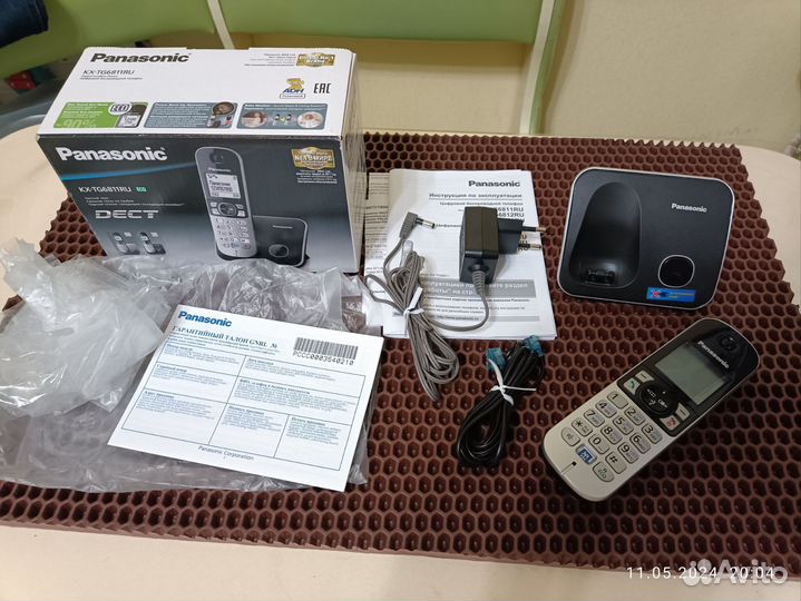 Dect телефон Panasonic KX-TG6811RU