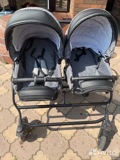 Коляска для двойни