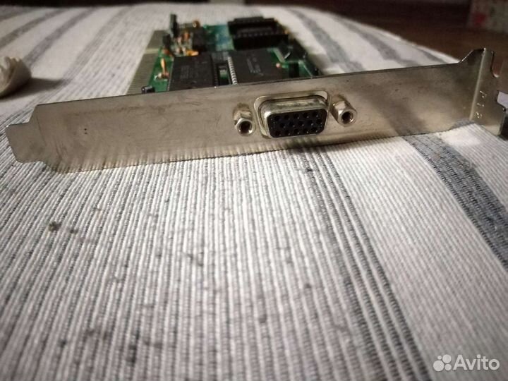 Видеокарта Realtek 256k ISA