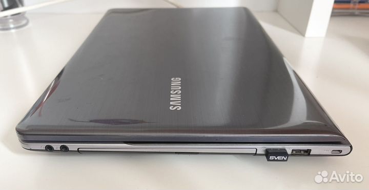 Ноутбук Samsung 15,6 оперативная 8Гб