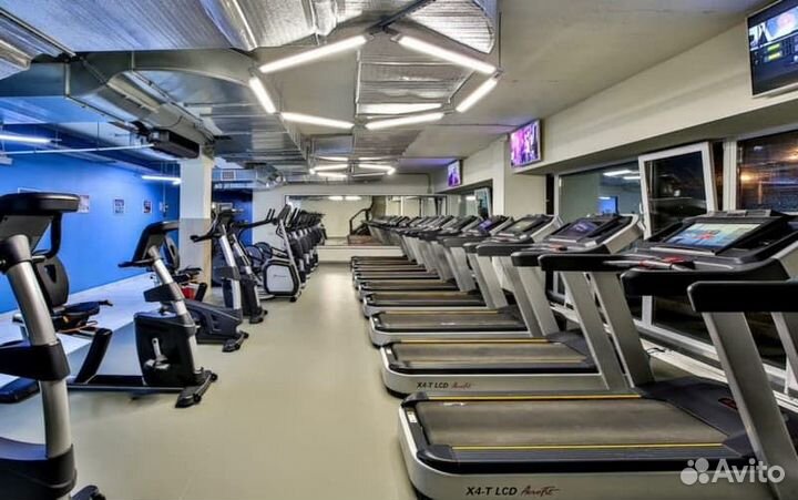 Абонемент в фитнес клуб СССР Марьино