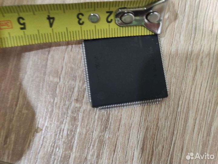 Процессор ST10F273-CEG