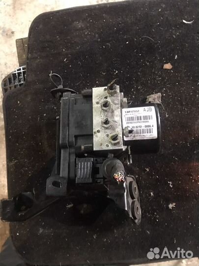 Блок абс Опель Астра 10-15 Зафира С