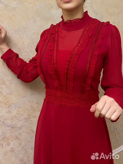 Вечернее платье