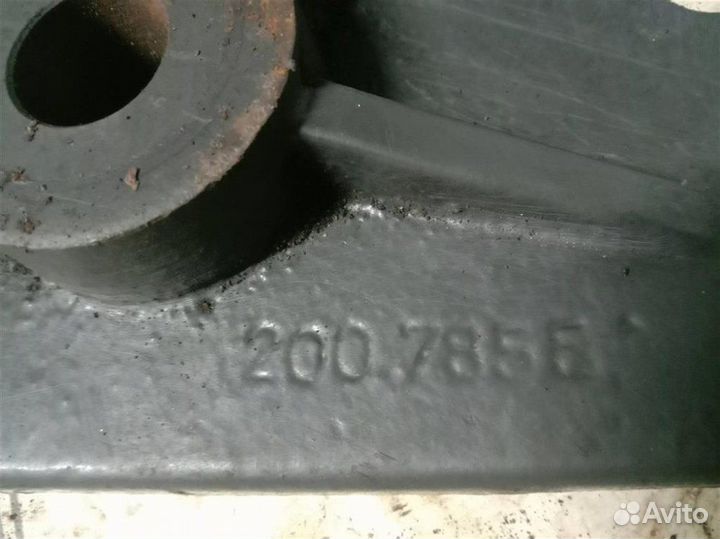 Кронштейн крепления стабилизатора Renault Trucks