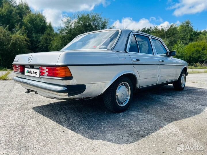 Mercedes-Benz W123 2.3 МТ, 1982, 175 000 км