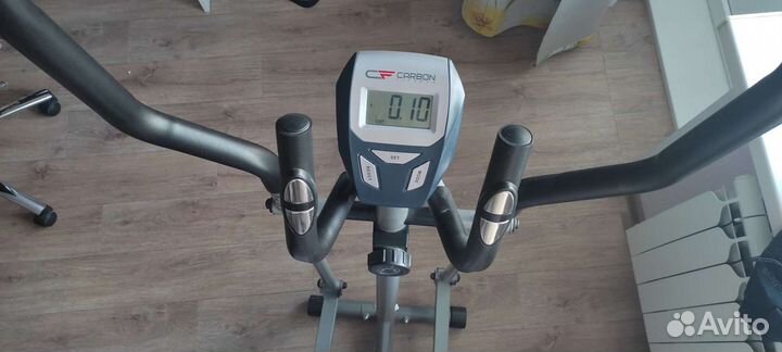 Тренажер carbon e200