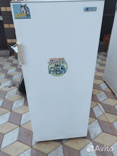 Холодильник 