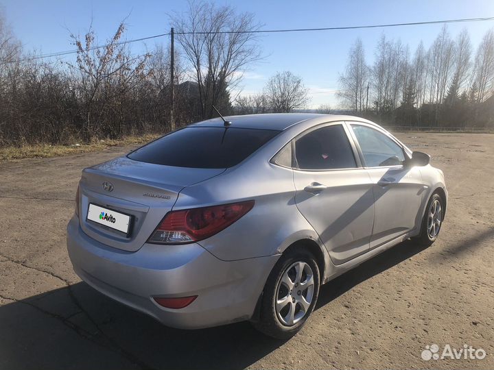 Hyundai Solaris 1.4 AT, 2011, 134 600 км
