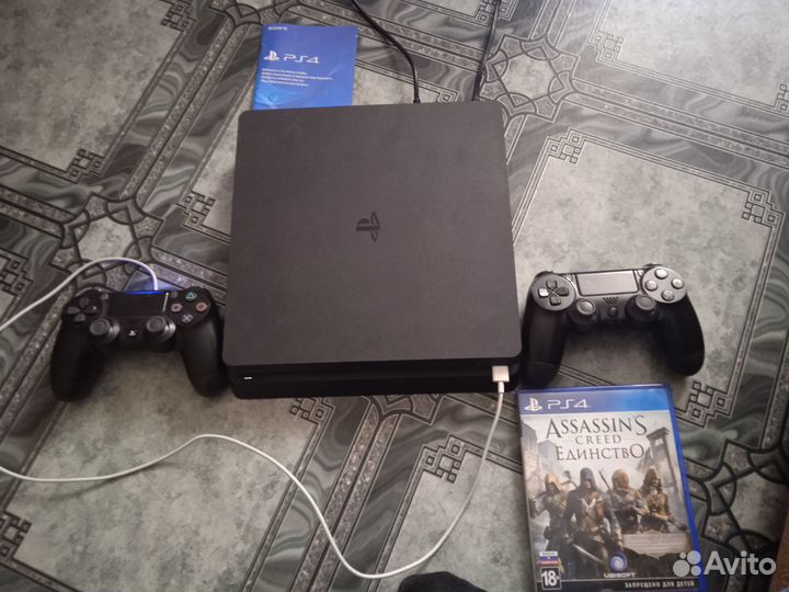 Продаю PS4 500гб с играми