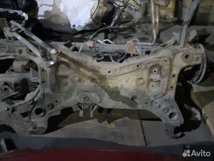 Форд фокус 3 передний подрамник