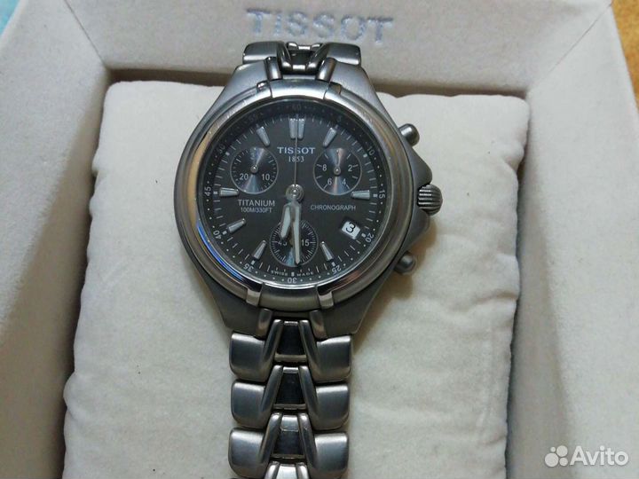 Tissot titanium chrono t 675