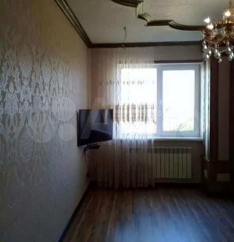 2-к. квартира, 65 м², 3/9 эт.