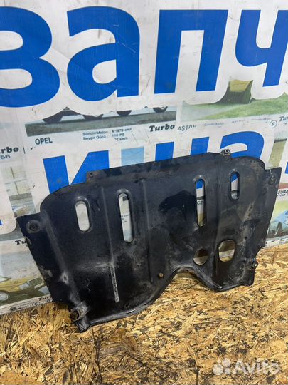 Защита штатная Рено Сандеро Степвей