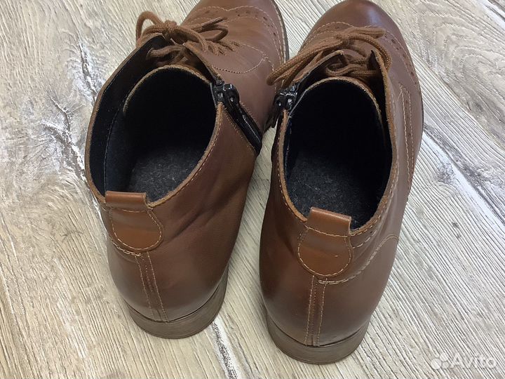 Ботинки осенние