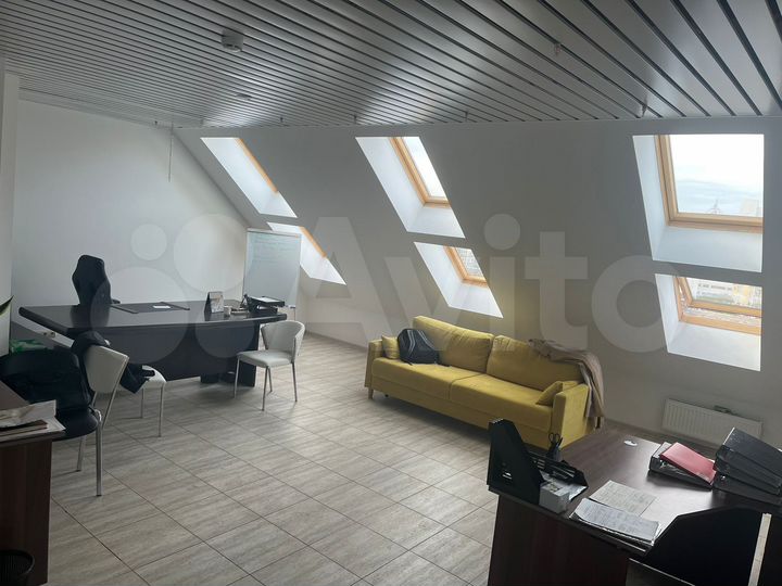 Офис, 52 м² в Бизнес центре