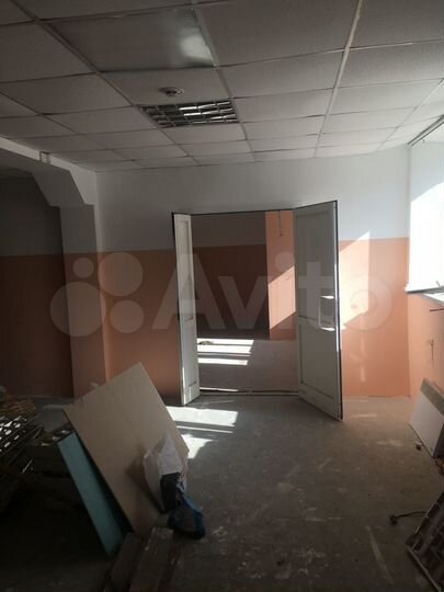 Помещение свободного назначения, 186 м²