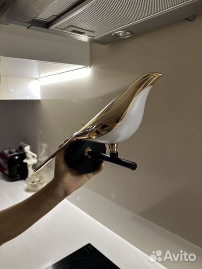 Светильник бра птичка