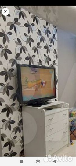 Телевизор philips. Диагональ 42