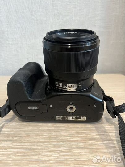 Зеркальный фотоаппарат Sony Alpha ilce-3500