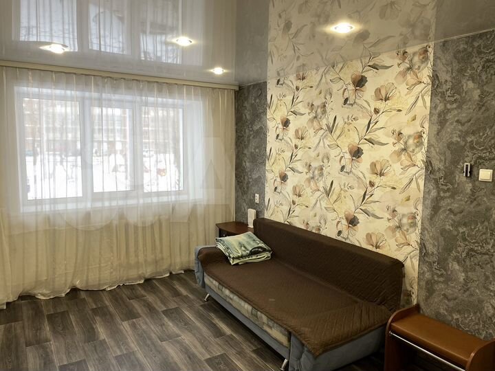 1-к. квартира, 43 м², 1/4 эт.