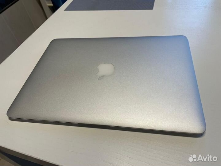 Apple MacBook Air 13 mid 2011