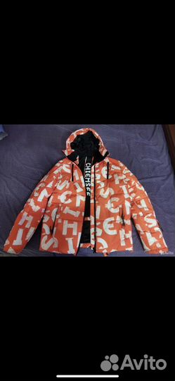 Сноубордическая куртка мужская