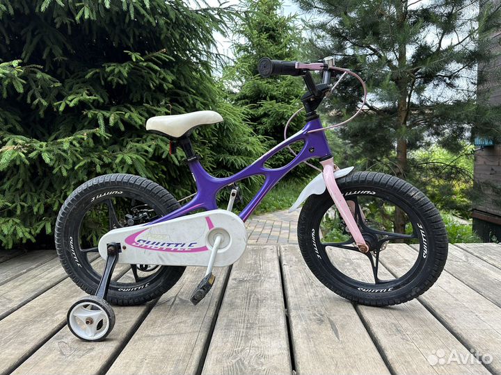 Детский велосипед Royal Baby Space Shuttle шлем