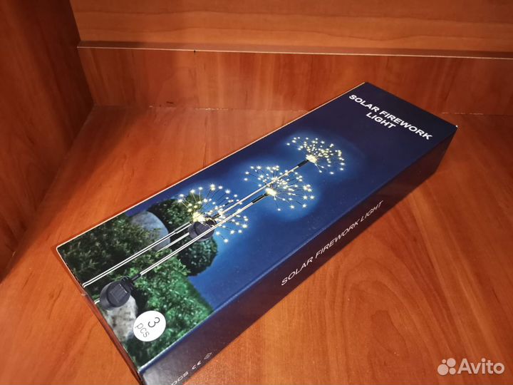 Декоративный светильник на солнечной батарее