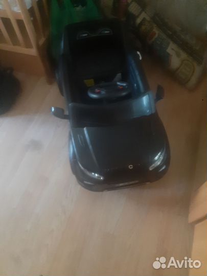 Детский электромобиль новый с пультом
