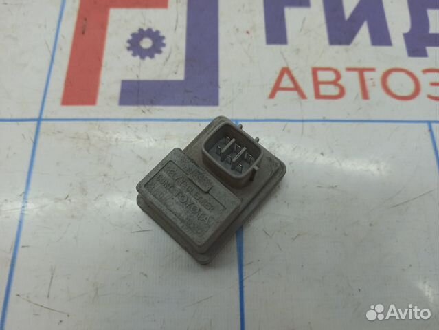 Реле омывателя фар Toyota Camry (XV40)