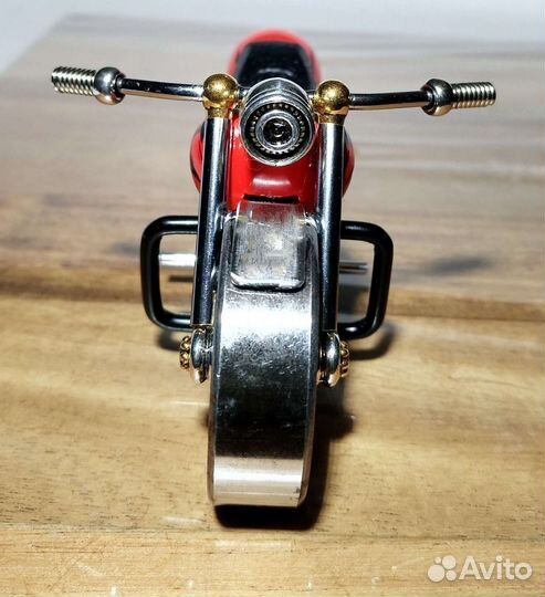 Модель мотоцикла 