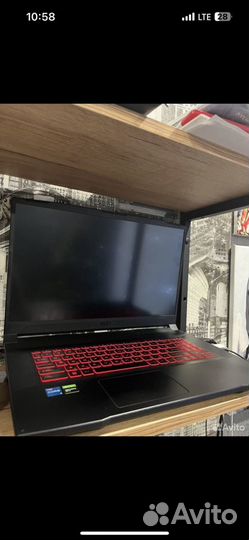 Игровой ноутбук MSI GT76 Katana