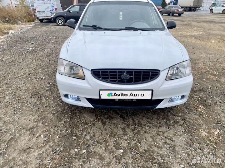 Hyundai Accent 1.5 AT, 2002, 212 000 км