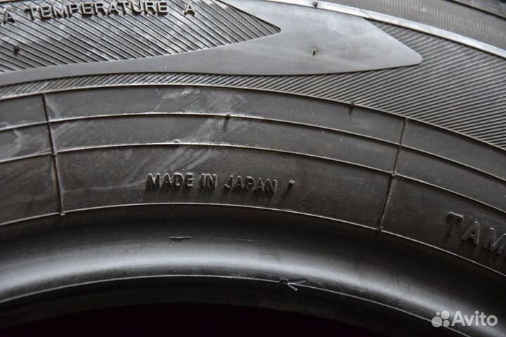 Toyo Tranpath MPZ 215/65 R16