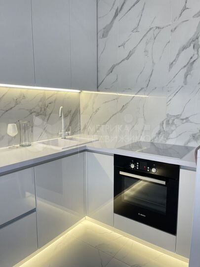 2-к. квартира, 78,9 м², 17/17 эт.