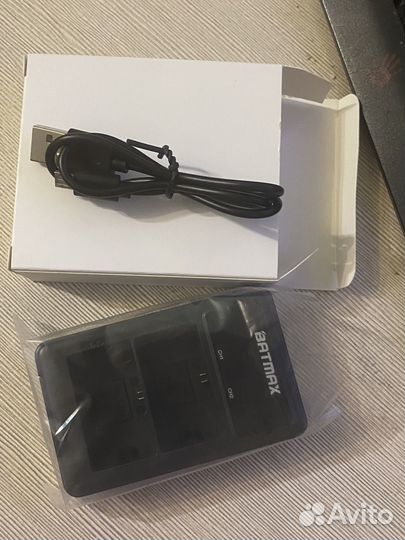 Зарядное для lp-e6 canon 5dm2,3, R, R6 и тд