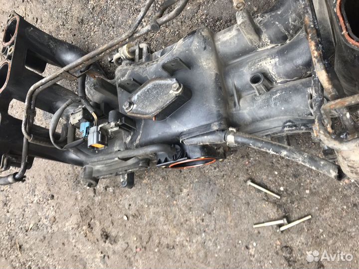 Subaru Tribeca впускной коллектор