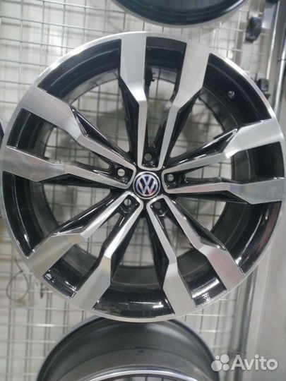 Диски на Фолтцваген туарег r20 5x112 новые