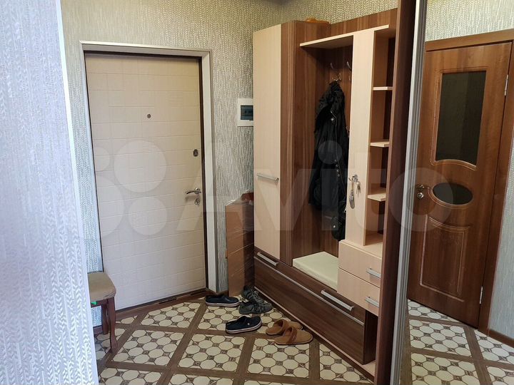 2-к. квартира, 51 м², 8/10 эт.