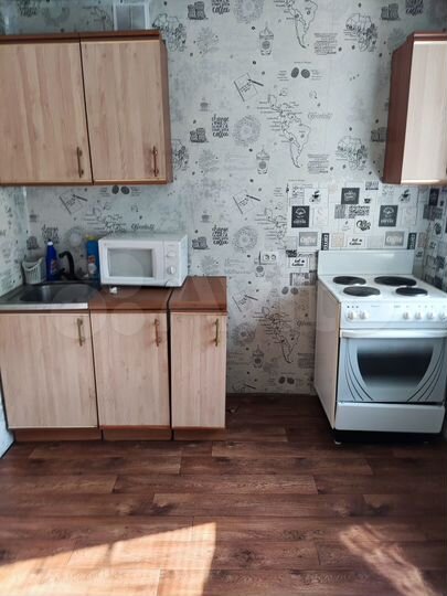 2-к. квартира, 44 м², 3/3 эт.